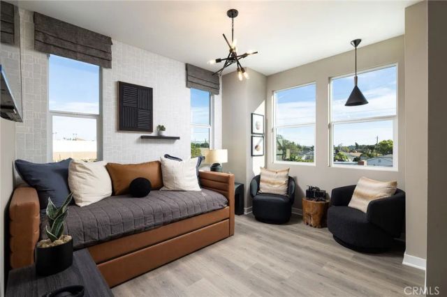 326 E William Way, La Habra, CA 90631