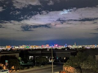 2305 West Horizon Ridge Parkway 224, Henderson, NV 89052