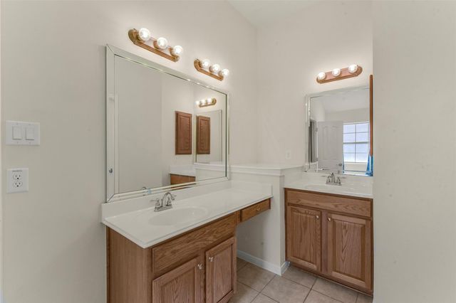 6815 Amistad Court, Manvel, TX 77578