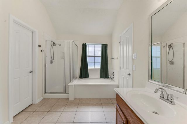 6815 Amistad Court, Manvel, TX 77578