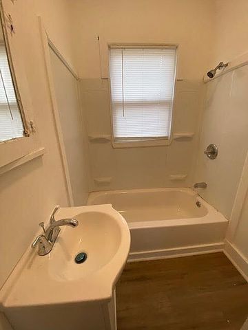 451 Bradley Court, Lexington, KY 40508