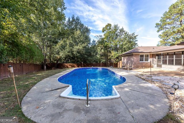 4524 Hedingham Lane, Columbus, GA 31907