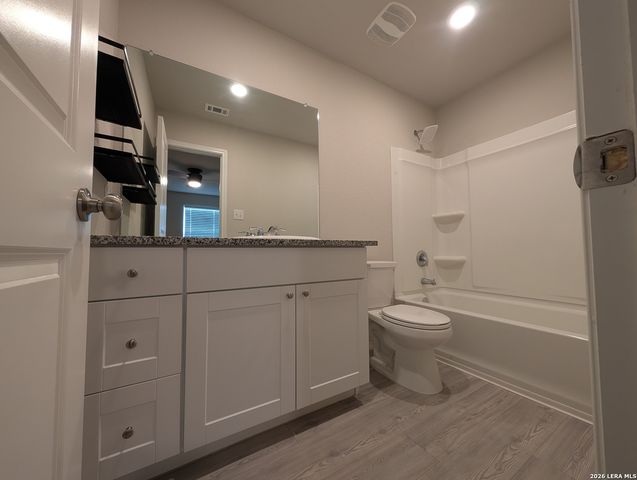 10219 Robbins Creek, San Antonio, TX 78245