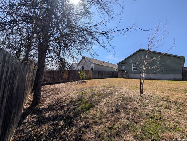 10219 Robbins Creek, San Antonio, TX 78245