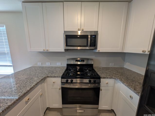 10219 Robbins Creek, San Antonio, TX 78245