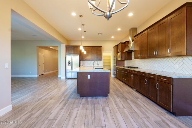 10112 E Cintron Drive, Mesa, AZ 85212