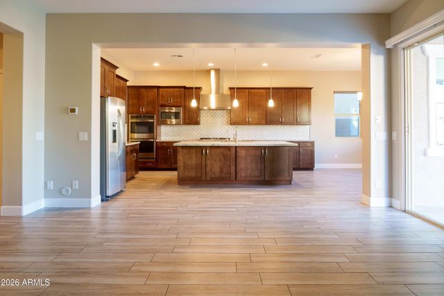 10112 E Cintron Drive, Mesa, AZ 85212