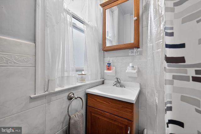 3067 CEDAR ST, Philadelphia, PA 19134