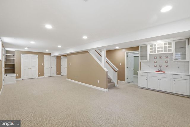 2904 N 4TH ST N, Arlington, VA 22201