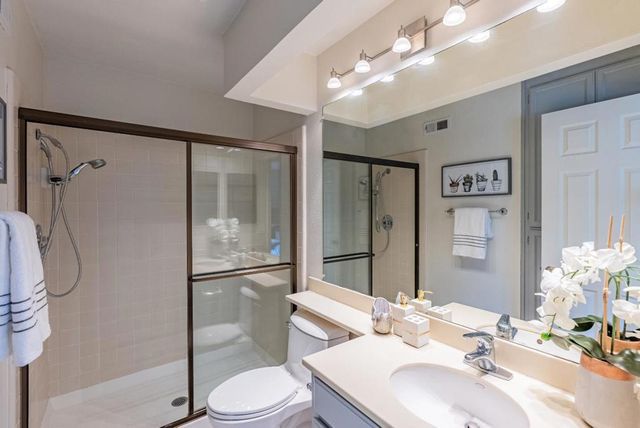 978 La Mesa Terrace E, Sunnyvale, CA 94086