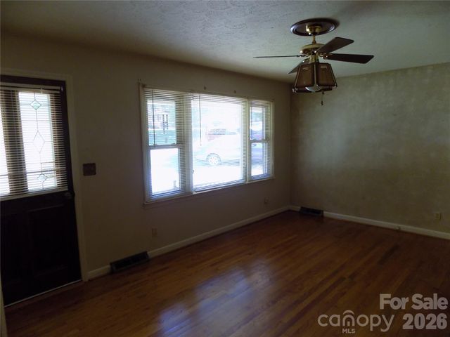 704 Craig Street, Cherryville, NC 28021