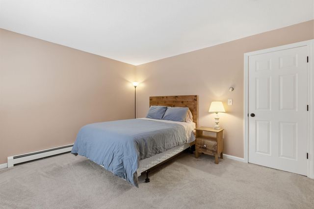 10 Chester Ln Unit 4, Enfield, NH 03748