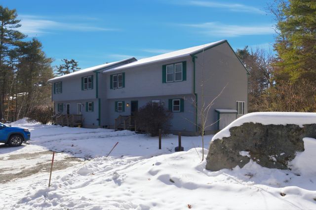 10 Chester Ln Unit 4, Enfield, NH 03748