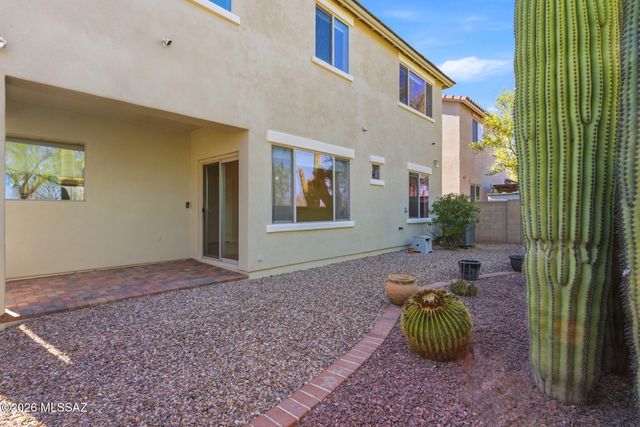 179 E Camino Del Abeto, Sahuarita, AZ 85629