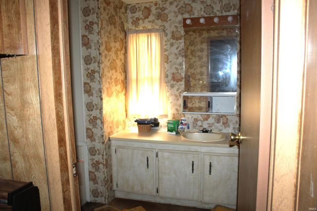 135 LN 285A Crooked Lake, Angola, IN 46703