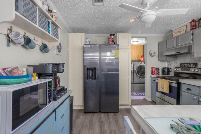 10494 N SPENCE AVENUE, Dunnellon, FL 34433