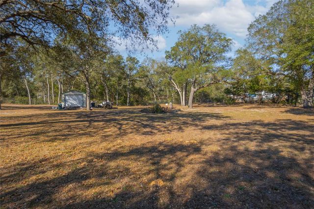 10494 N SPENCE AVENUE, Dunnellon, FL 34433