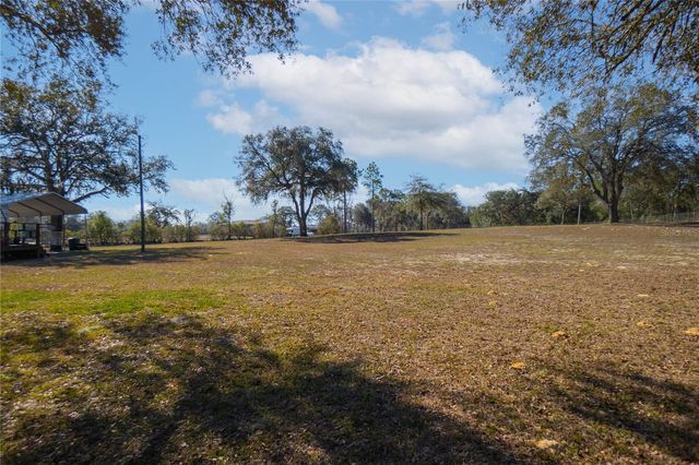 10494 N SPENCE AVENUE, Dunnellon, FL 34433