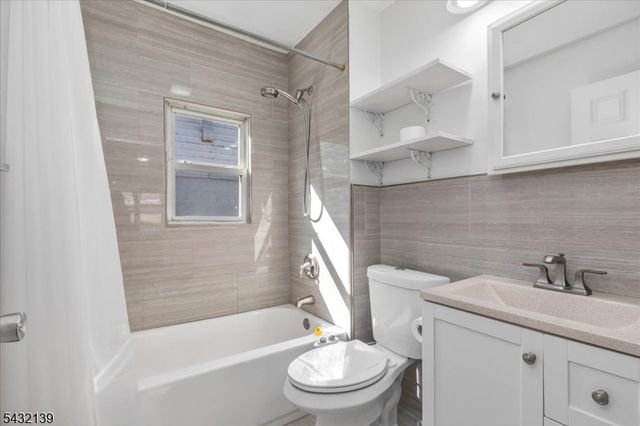 115 Carlisle Ter, Plainfield City, NJ 07062