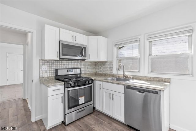 115 Carlisle Ter, Plainfield City, NJ 07062