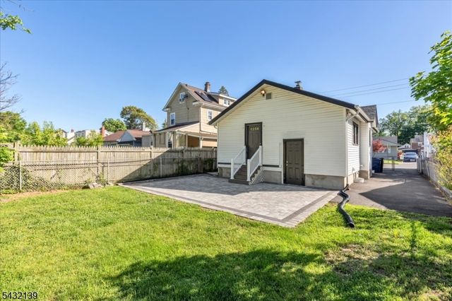 115 Carlisle Ter, Plainfield City, NJ 07062