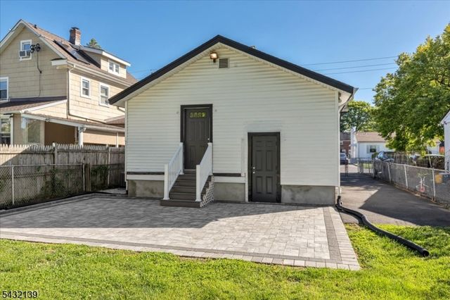 115 Carlisle Ter, Plainfield City, NJ 07062