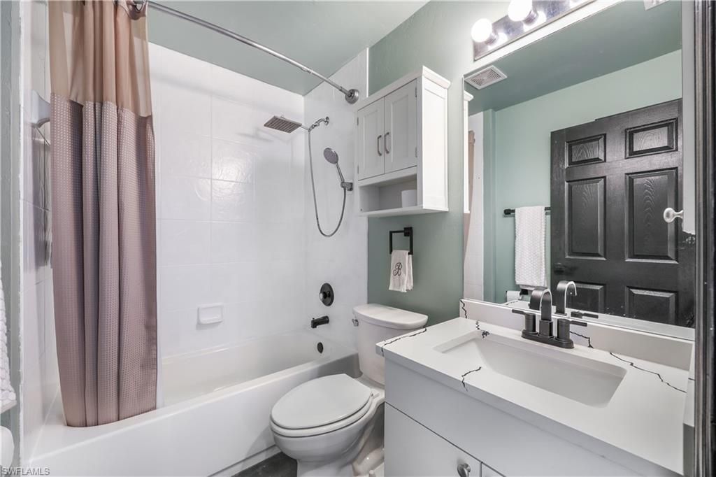 Image 27 of property listing at 214 NW 25th AVE, Cape Coral, FL 33993