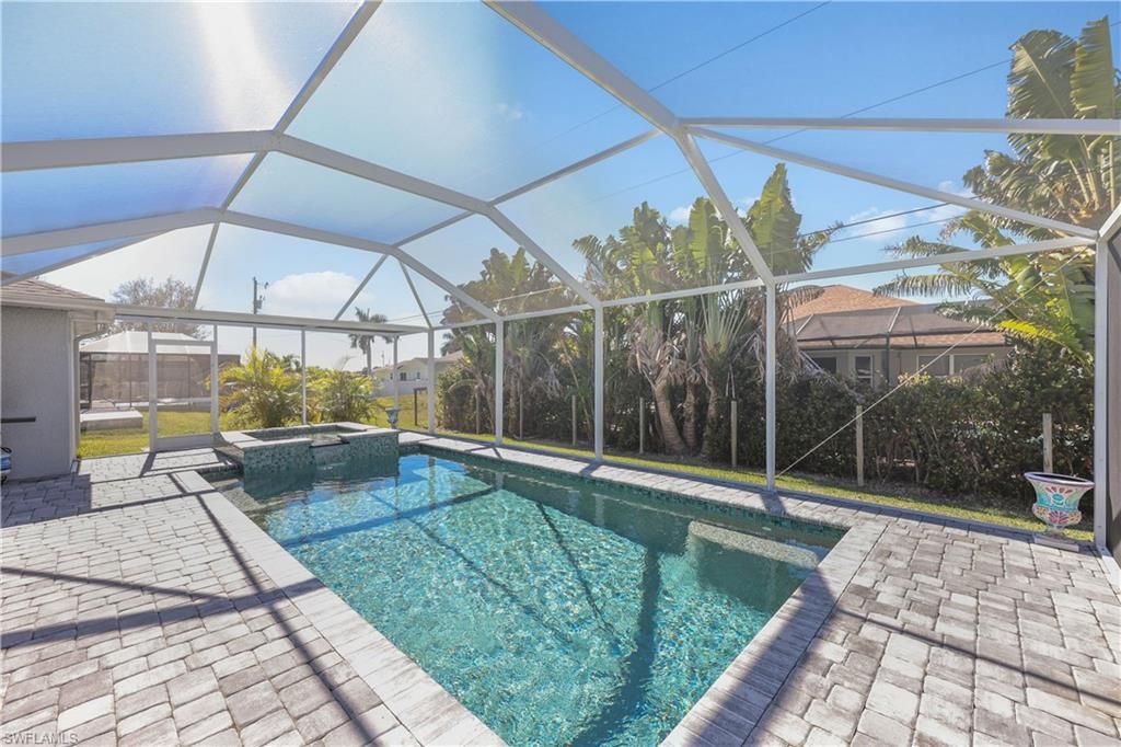 Image 31 of property listing at 214 NW 25th AVE, Cape Coral, FL 33993