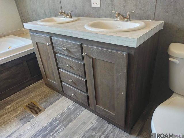 18884 Scivique Ln, Denham Springs, LA 70726