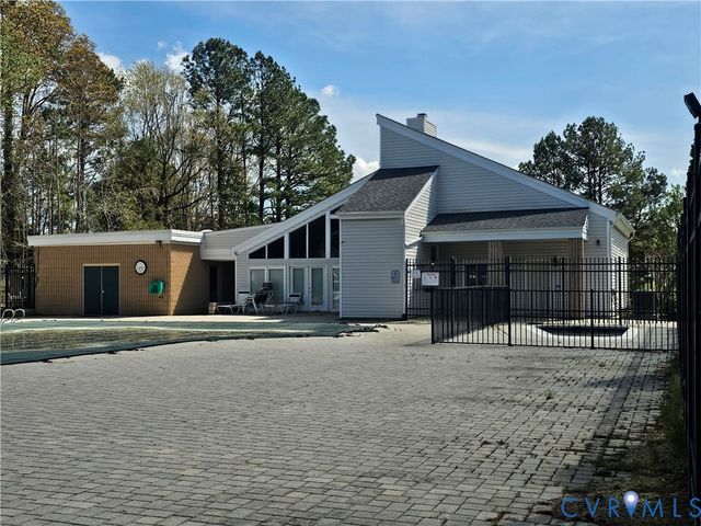 5988 Dugout Ter, Mechanicsville, VA 23111