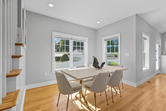 189 Linwood Ave 1, Newton, MA 02460