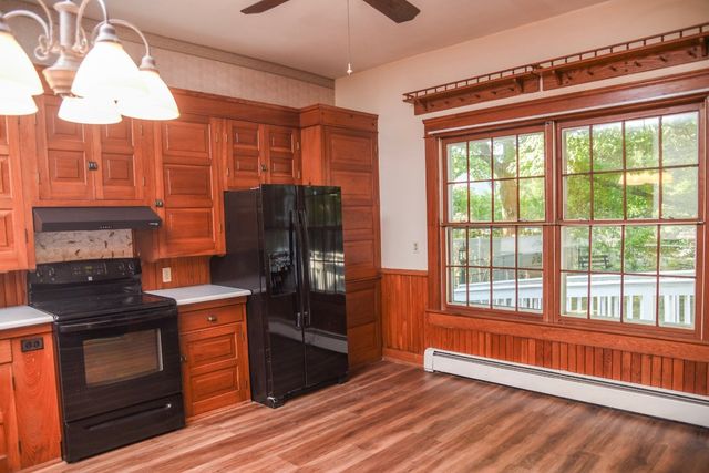 537 CHESTNUT Street, Meadville, PA 16335