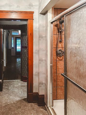 537 CHESTNUT Street, Meadville, PA 16335