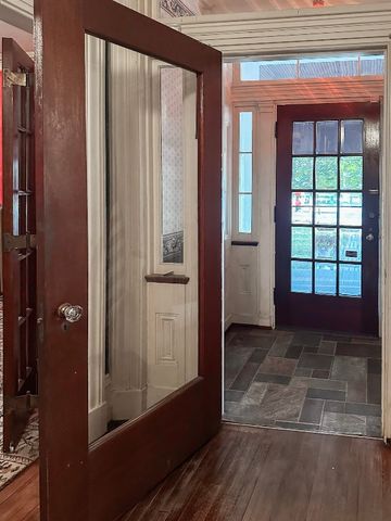 537 CHESTNUT Street, Meadville, PA 16335