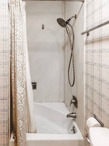 537 CHESTNUT Street, Meadville, PA 16335