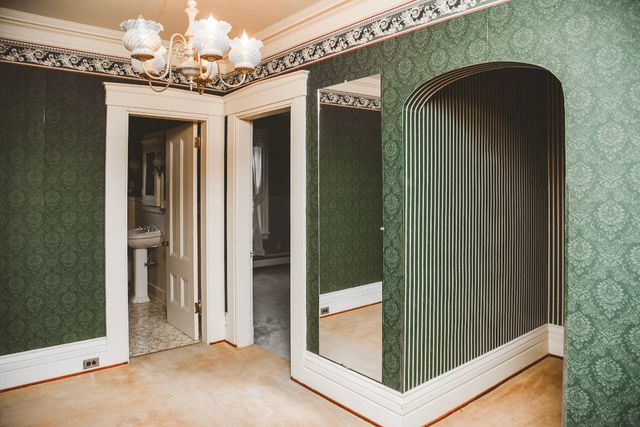 537 CHESTNUT Street, Meadville, PA 16335