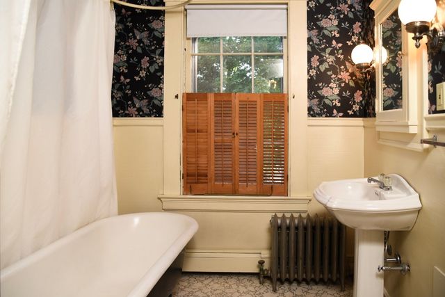 537 CHESTNUT Street, Meadville, PA 16335