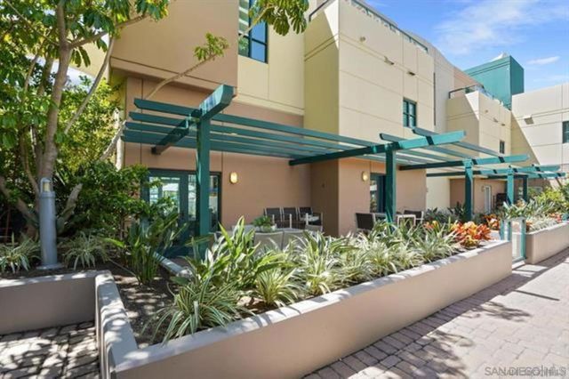 160 W Island Ave, San Diego, CA 92101