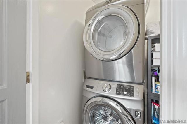 160 W Island Ave, San Diego, CA 92101