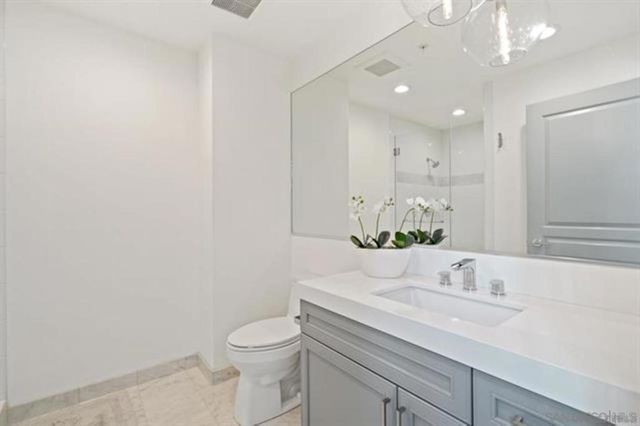 160 W Island Ave, San Diego, CA 92101