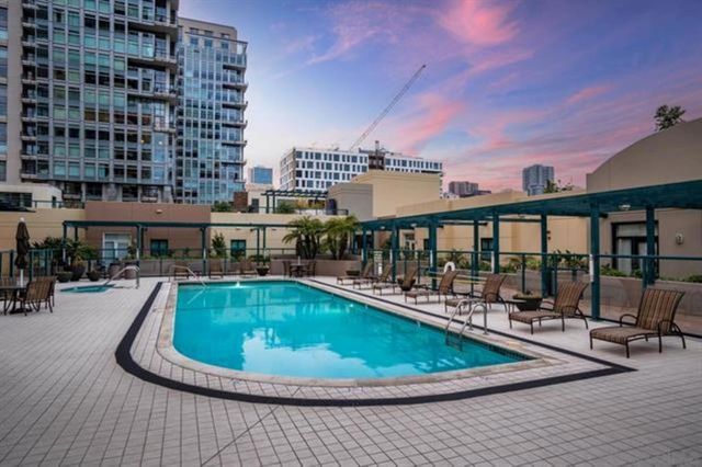 160 W Island Ave, San Diego, CA 92101