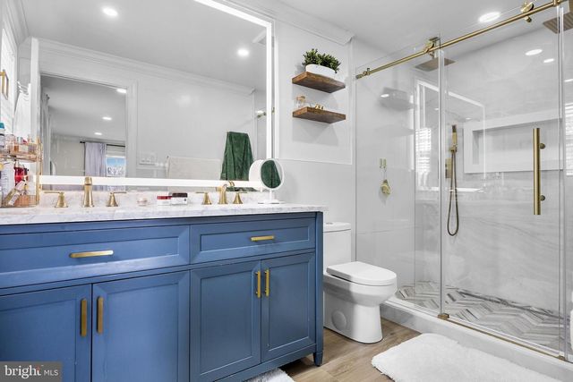 2105 CHESTNUT HILL DR, Cinnaminson, NJ 08077