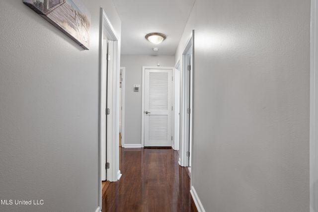 2421 Beachview Drive, G2, Ocean Springs, MS 39564