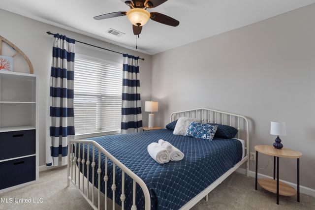 2421 Beachview Drive, G2, Ocean Springs, MS 39564