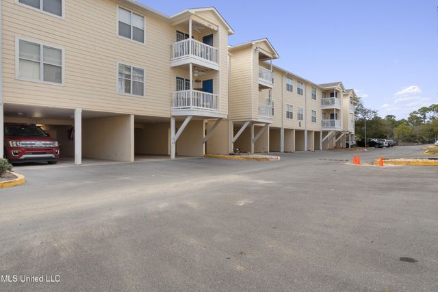 2421 Beachview Drive, G2, Ocean Springs, MS 39564