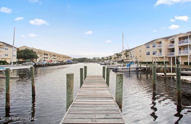 2421 Beachview Drive, G2, Ocean Springs, MS 39564