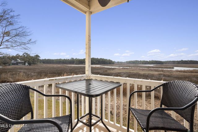 2421 Beachview Drive, G2, Ocean Springs, MS 39564