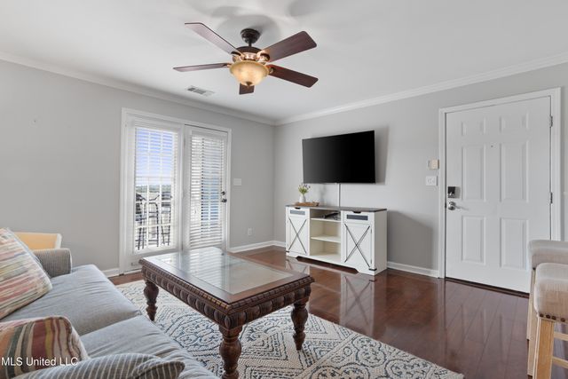 2421 Beachview Drive, G2, Ocean Springs, MS 39564