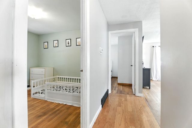 42 Jacob St, Chicopee, MA 01020