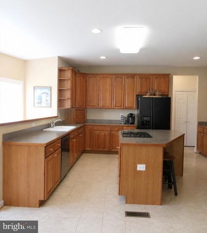 2254 RAVENNA CT, Waldorf, MD 20603
